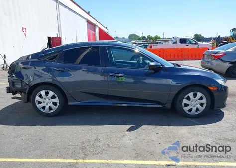 2017 Honda Civic Lx z USA, uszkodzony, nr VIN 2HGFC2F58HH541371